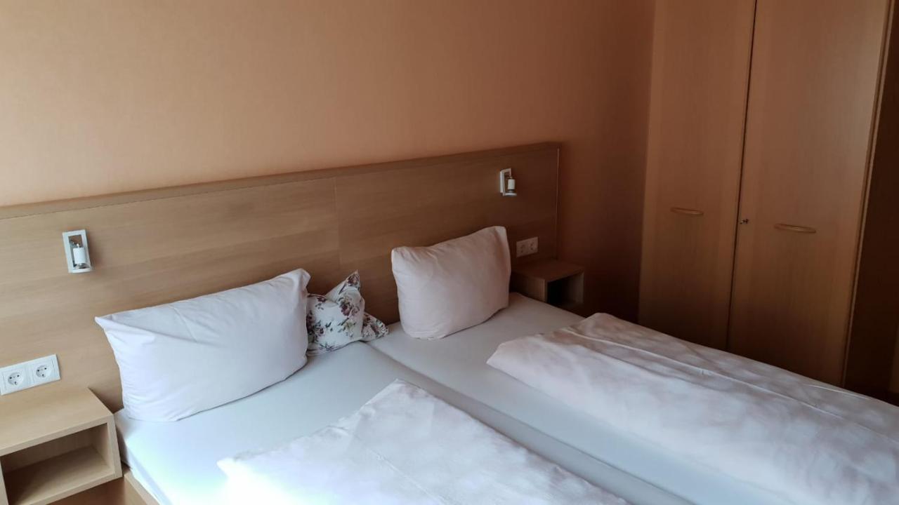Central-Hotel Traben-Trarbach Zewnętrze zdjęcie