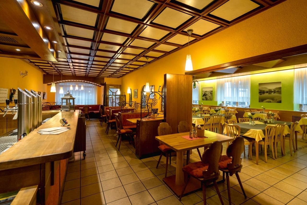 Central-Hotel Traben-Trarbach Zewnętrze zdjęcie