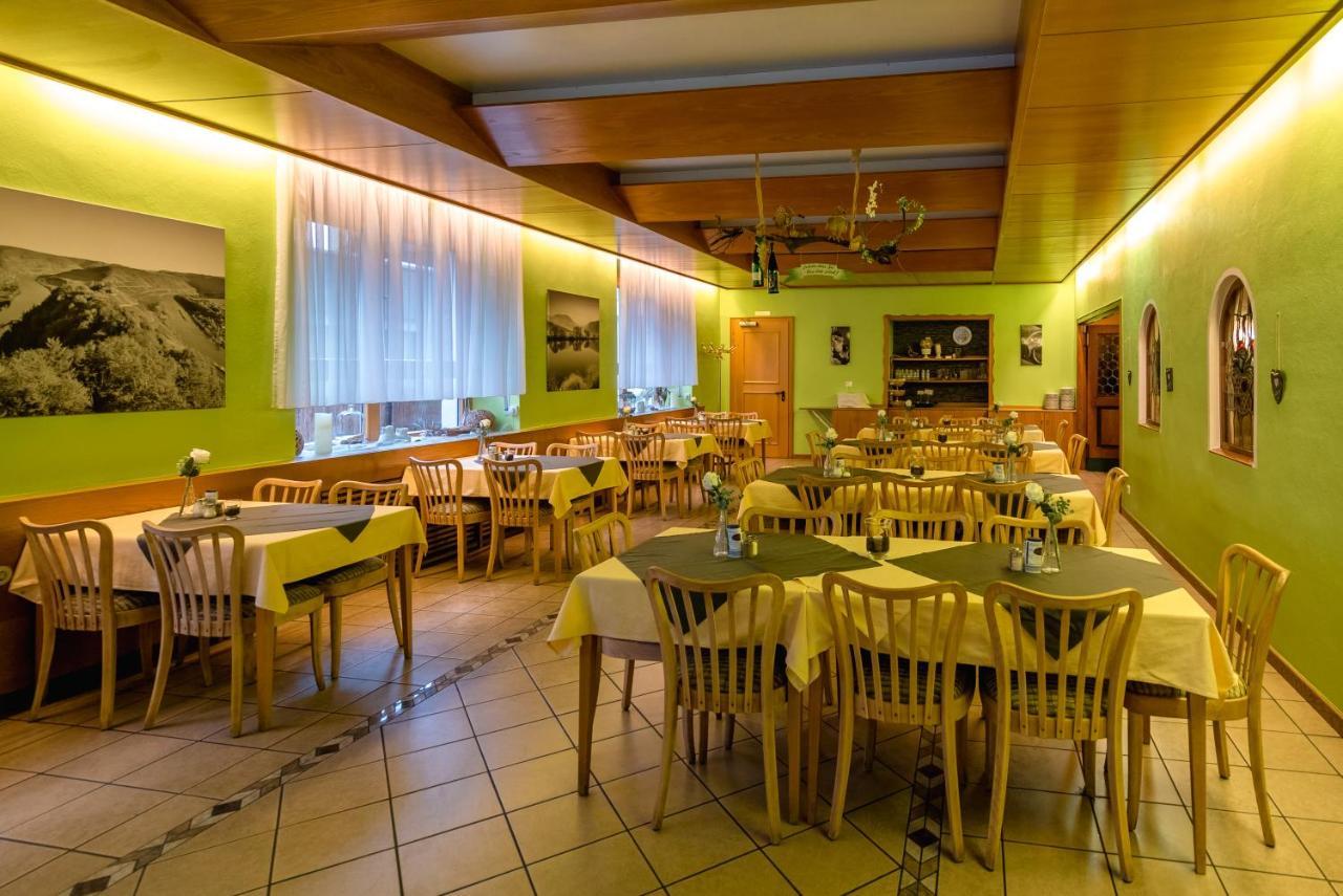 Central-Hotel Traben-Trarbach Zewnętrze zdjęcie