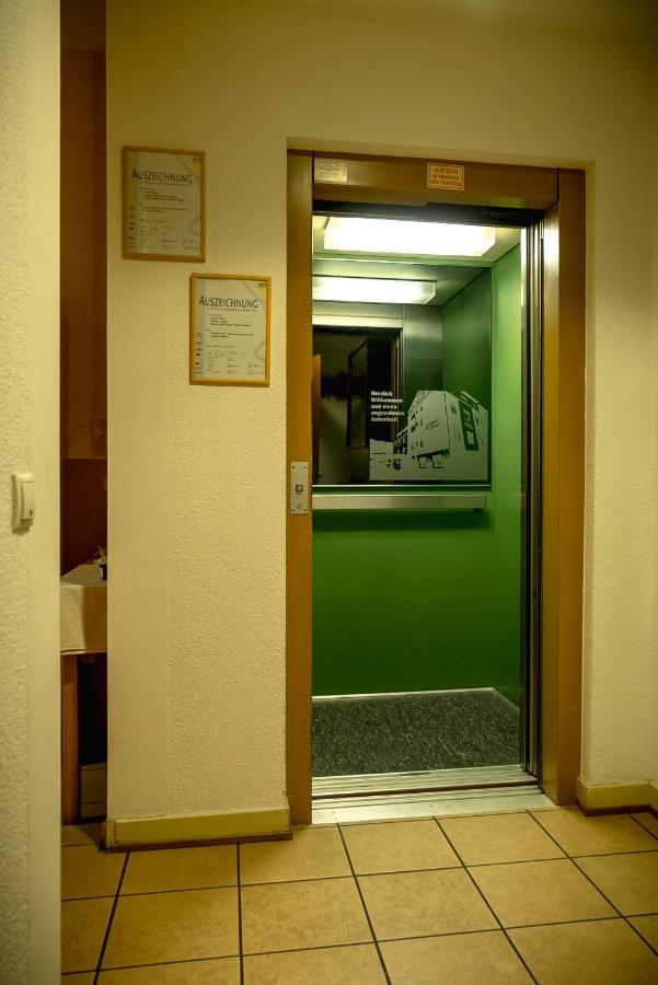 Central-Hotel Traben-Trarbach Zewnętrze zdjęcie