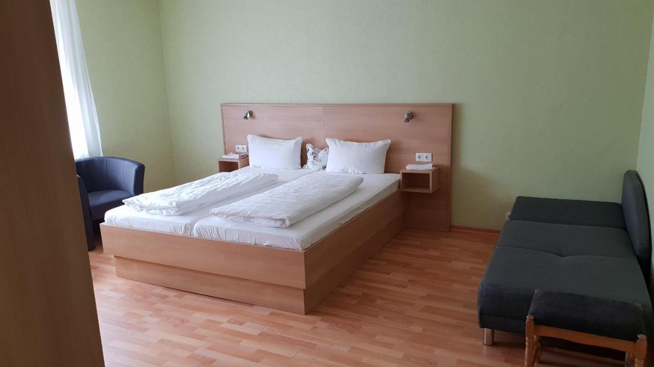 Central-Hotel Traben-Trarbach Zewnętrze zdjęcie